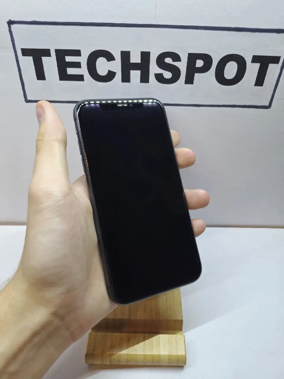 Продам IPhone 11 на 128гб - Смартфоны (Электроника) в Москва