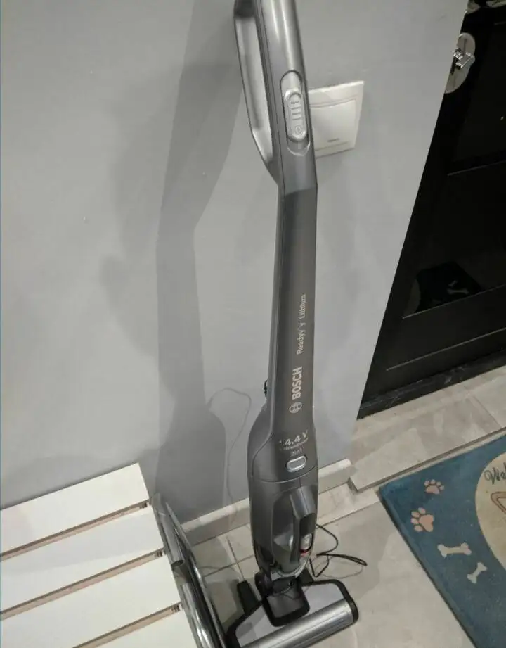 Продам ручной пылесос Bosch Readyy'y Lithium BBHL21435 - Техника для дома (Барахолка) в Красногорск