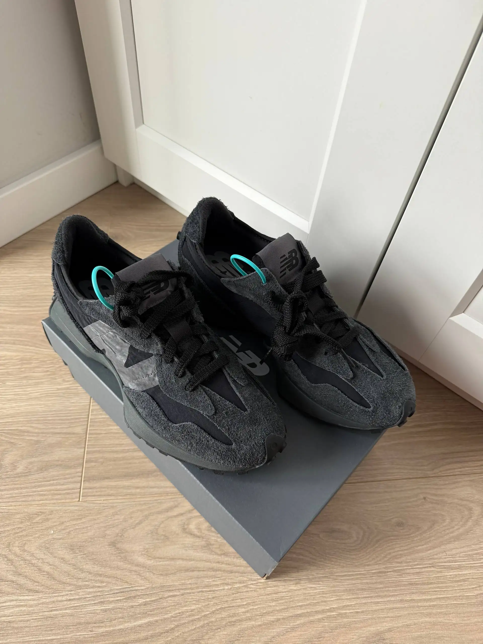 Оригинальные кроссовки New Balance 327 - Обувь (Барахолка) в Москва