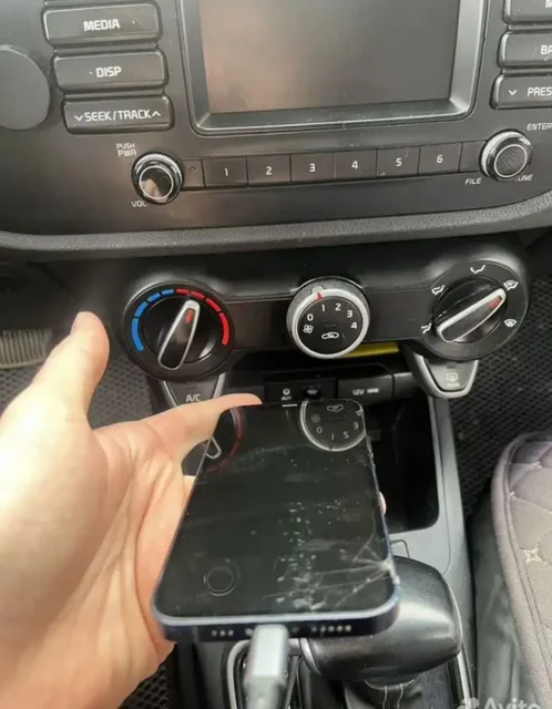 iPhone 12 64 ГБ - Кабели и адаптеры в Москва