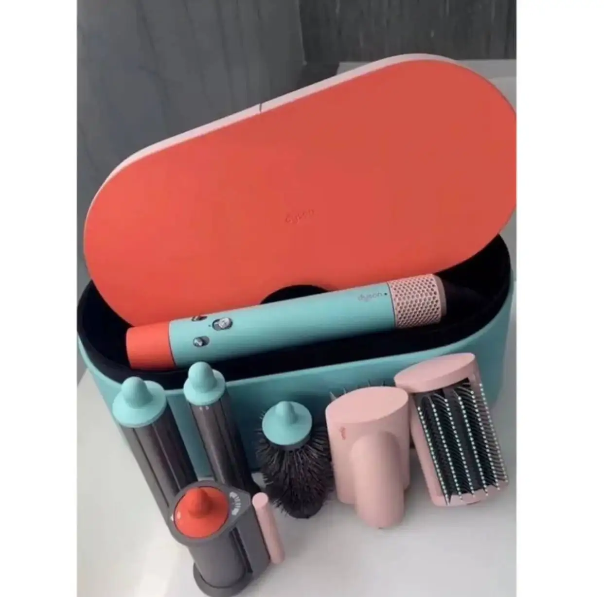 Продажа техники Dyson и других товаров - Техника и электроника (Барахолка) в Москва