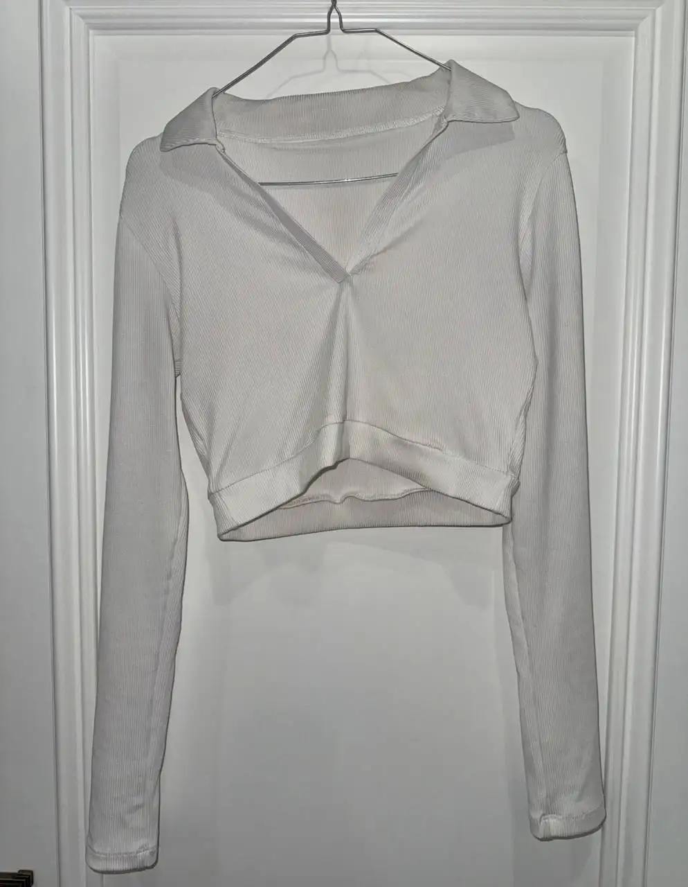 Продажа кофт и топов с длинным рукавом разных цветов и размеров - Верхняя одежда (Одежда) в Москва