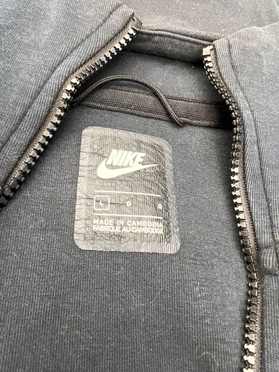 Nike Tech Fleece размер L - Спортивная одежда (Одежда) в Москва