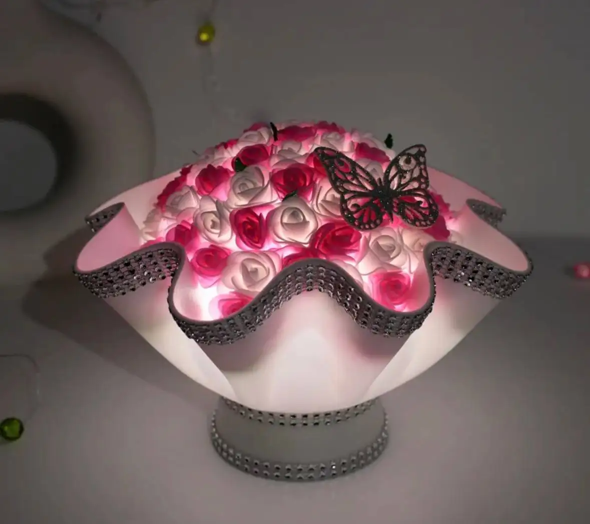 Подарочный светильник в виде букета роз - Барахолка в Москва