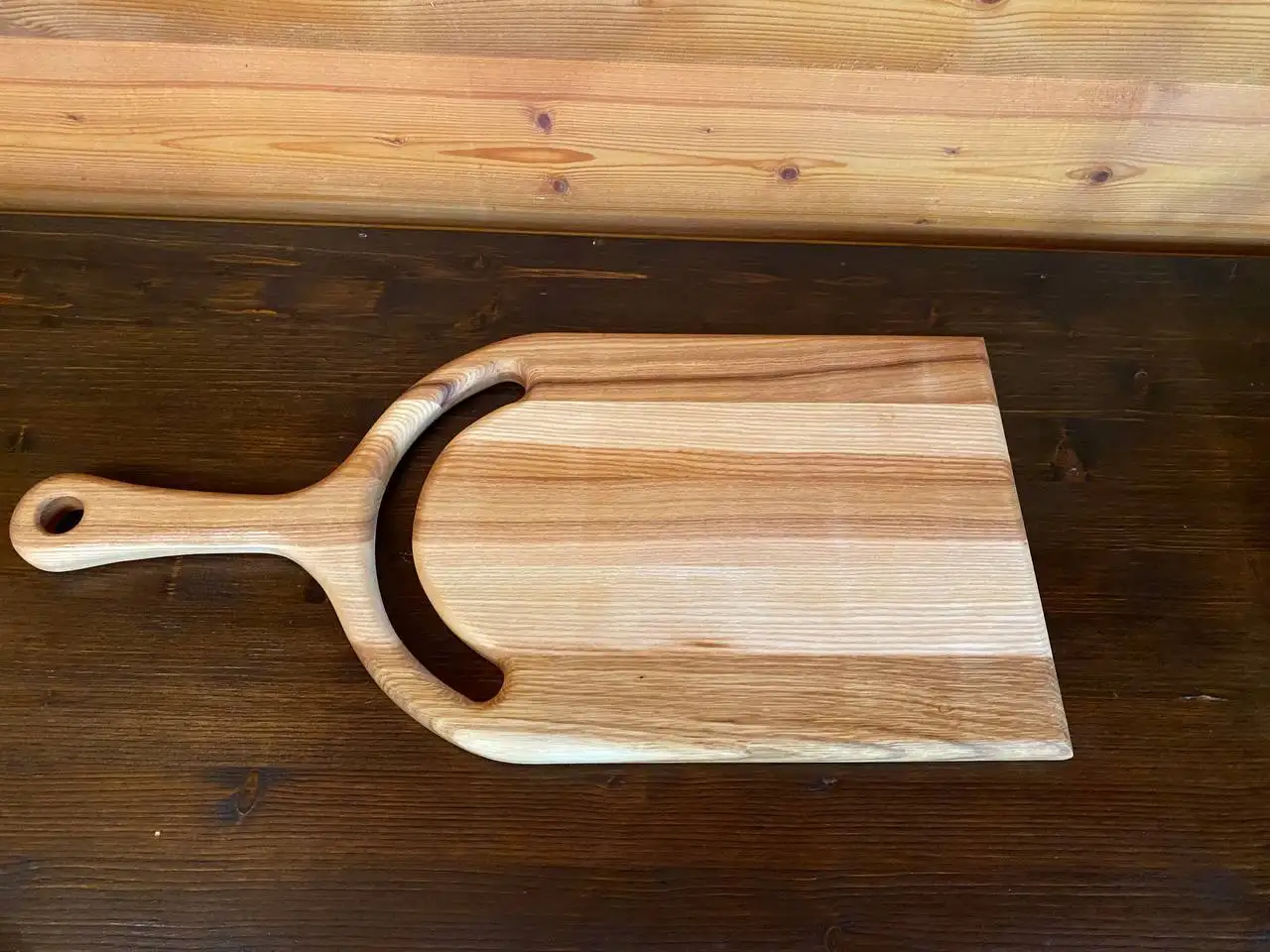 Необычная деревянная доска - Деревянные изделия (Барахолка) в Москва