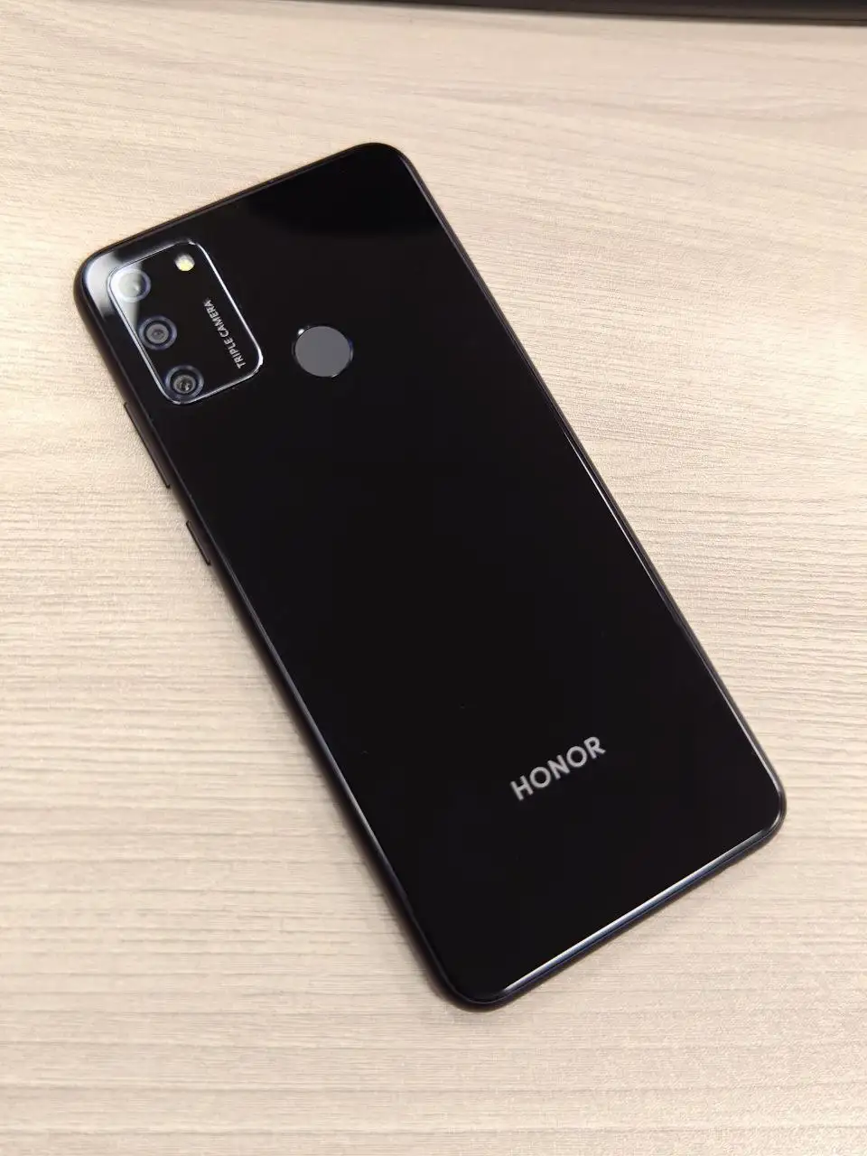 Смартфоны Honor 9a и Xiomi Redmi Note 10s в Москве - Смартфоны (Электроника) в Москва