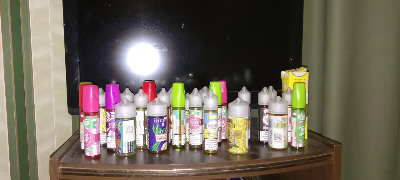 Продажа жижи на Славянском бульваре - Барахолка в Москва