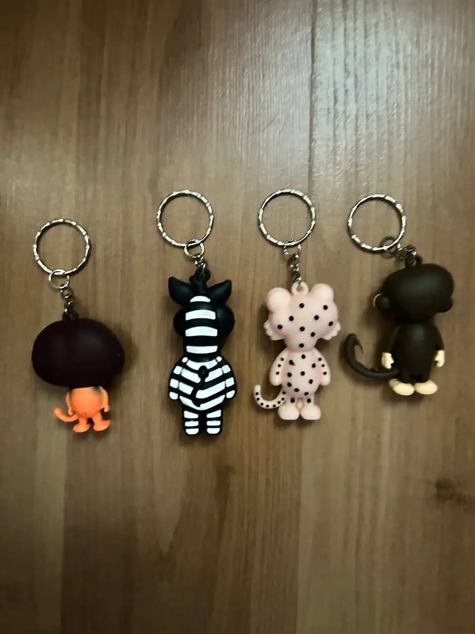 Брелки в виде животных - Барахолка в Москва