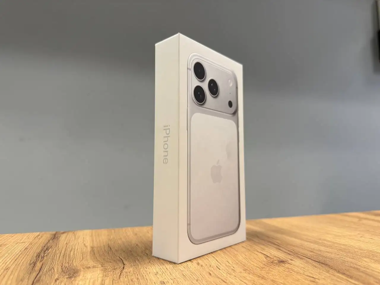 Новые телефоны с гарантией и подарками - Телефоны (Электроника) в Москва