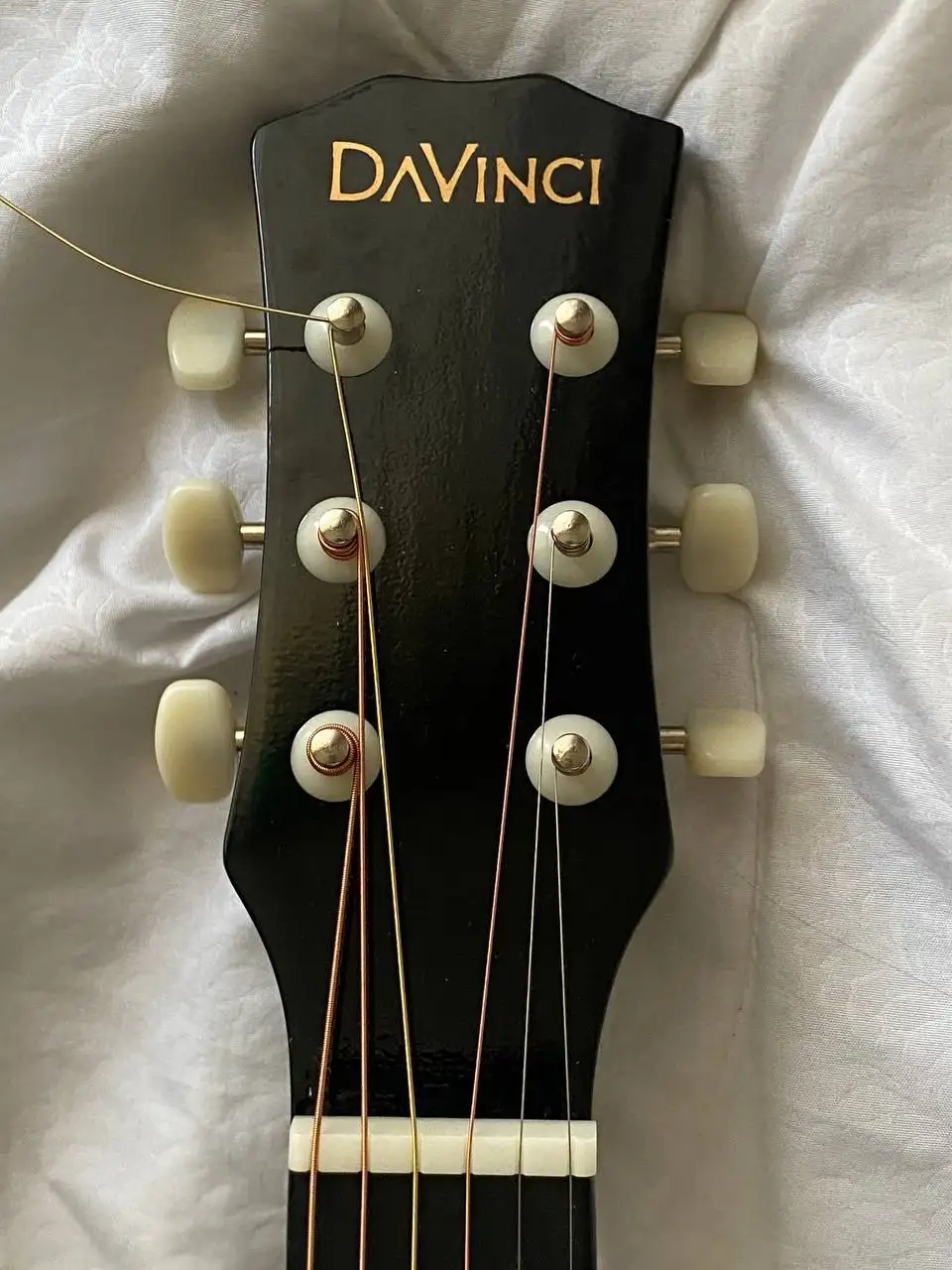 Акустическая гитара DAVINCI DF-50A ВК с корпусом типа фолк - Музыкальные инструменты (Барахолка) в Москва