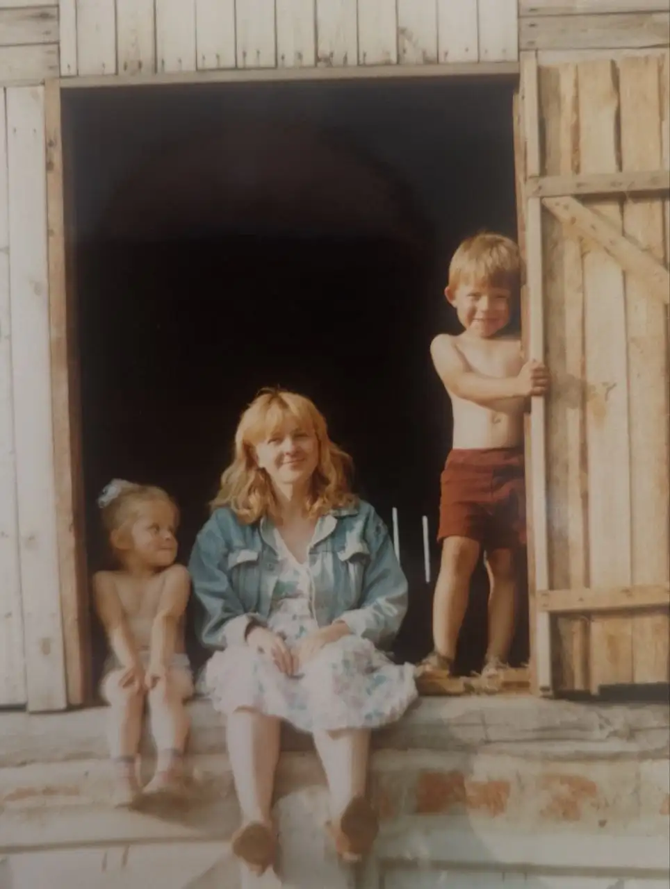 Оживление фотографий с помощью нейросети и ручного монтажа - Фото- и видеомонтаж (Услуги) в Москва