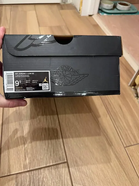 Jordan 1 Love оригинал размер 42 - Толстовки/Худи в Москва