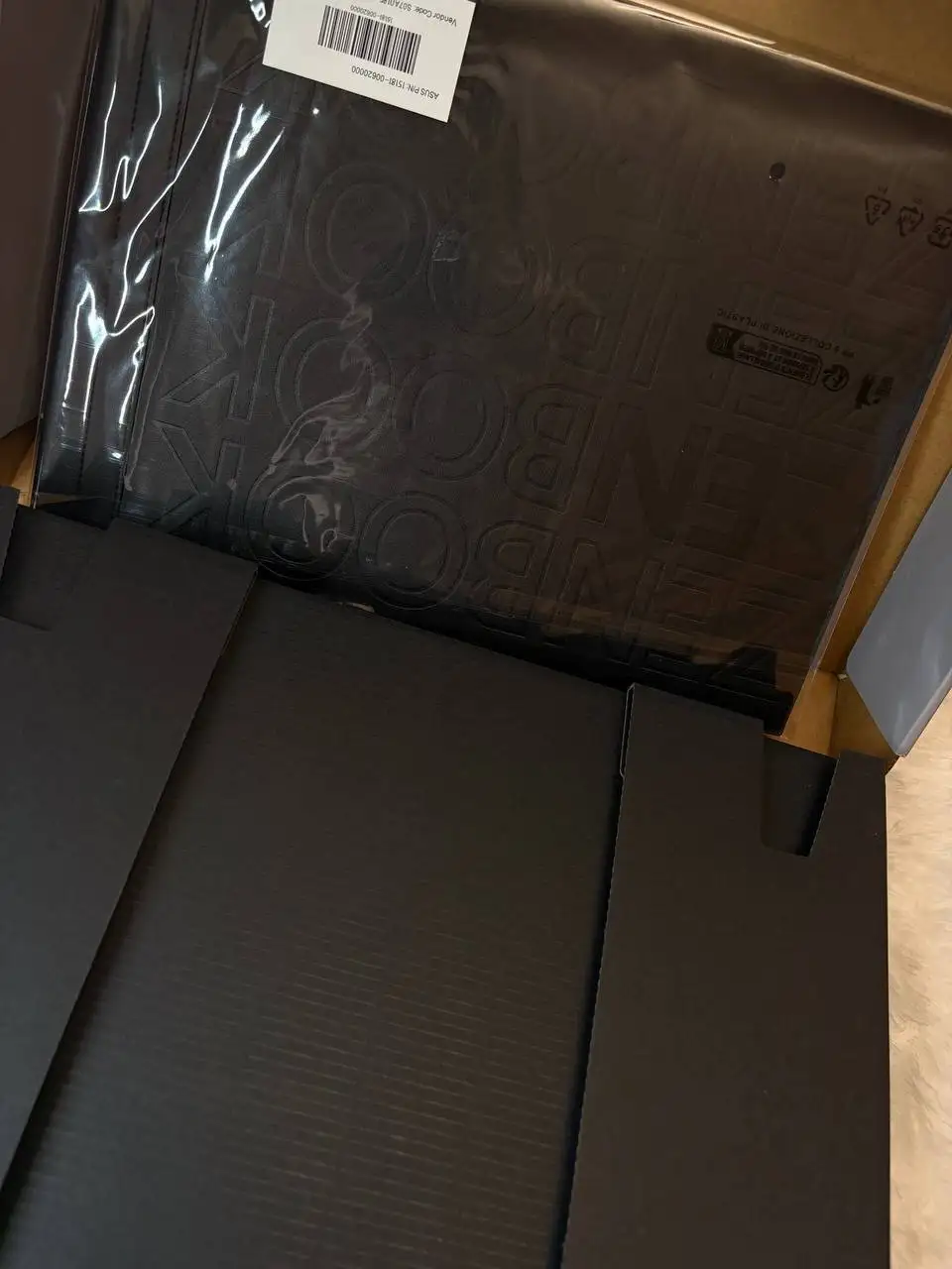 Продажа ультрабука ASUS Zenbook UX3405MA-QD919 в идеальном состоянии - Ноутбуки и ультрабуки (Электроника) в Москва