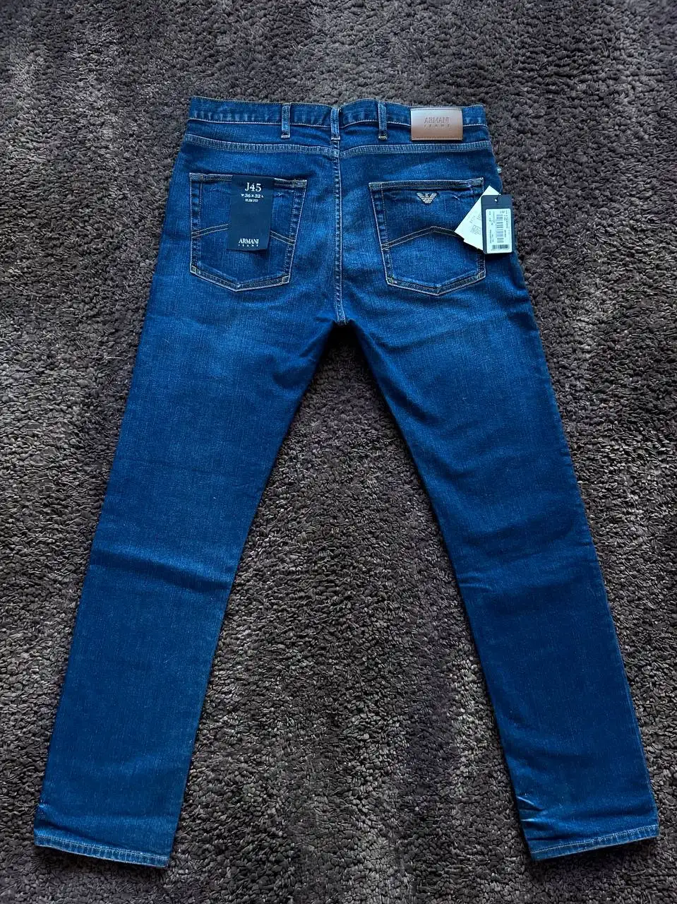 Джинсы Armani оригинальные новые с бирками - Джинсы (Одежда) в Москва