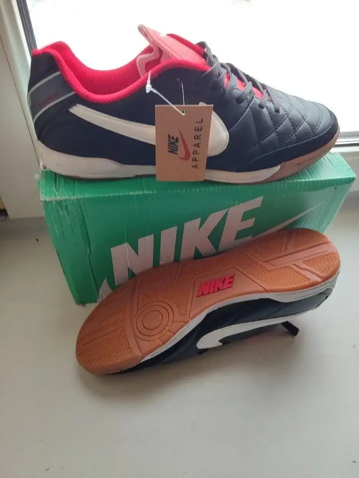 Бампы для футбола Nike Tempo новые - Спортивная обувь (Одежда) в Москва