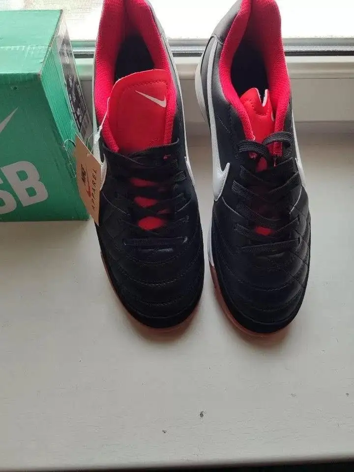 Бампы для футбола Nike Tempo новые - Спортивная обувь (Одежда) в Москва