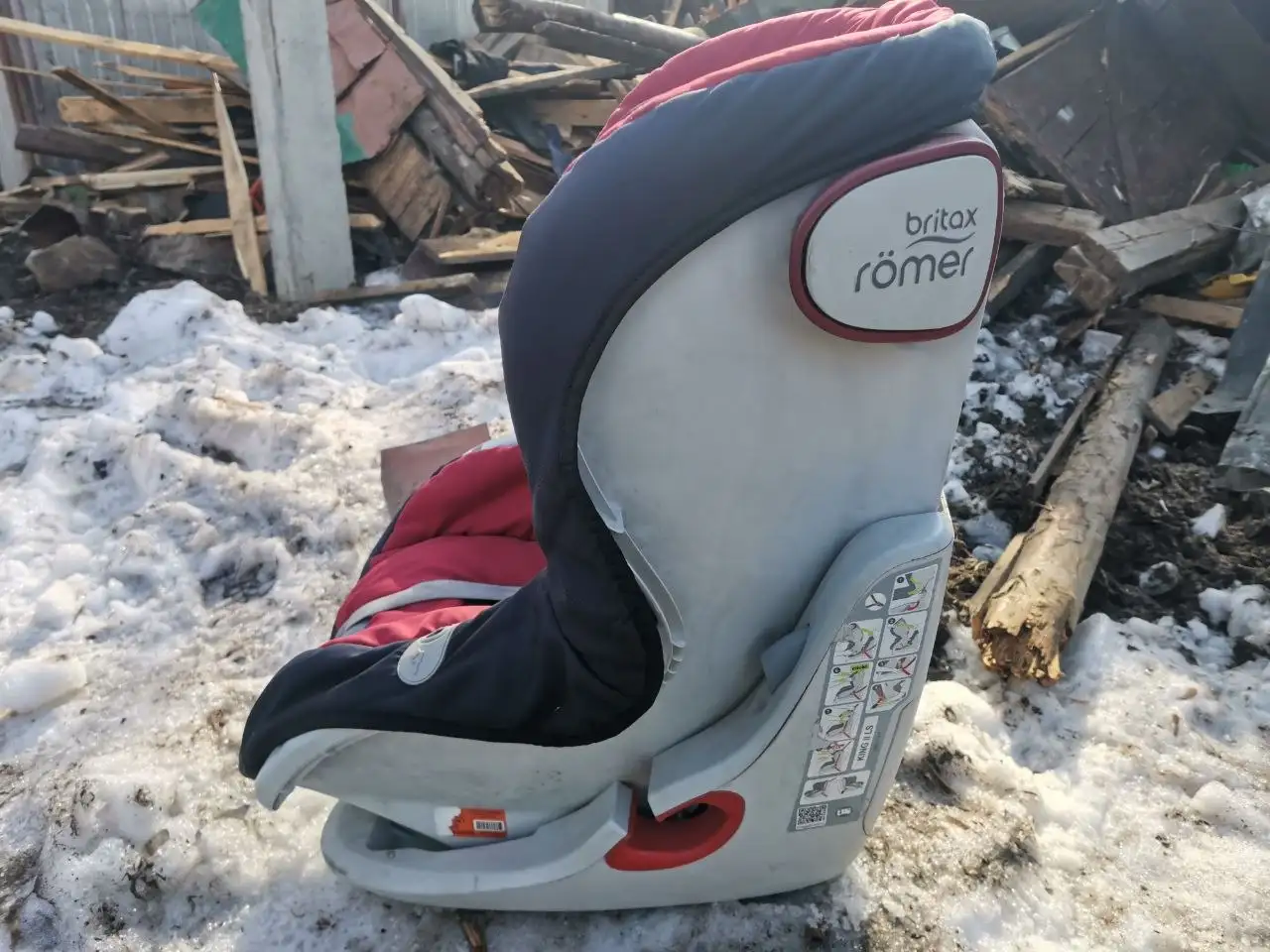 Автокресло детское в отличном состоянии - Автокресла (Барахолка) в Москва
