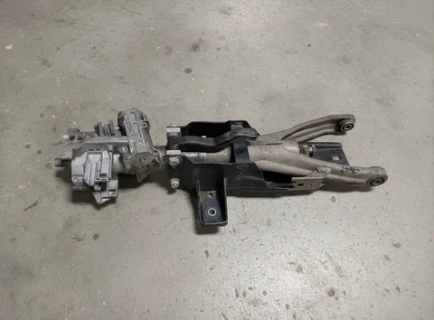 Рулевая колонка на BMW E34 - Аксессуары для авто в Москва