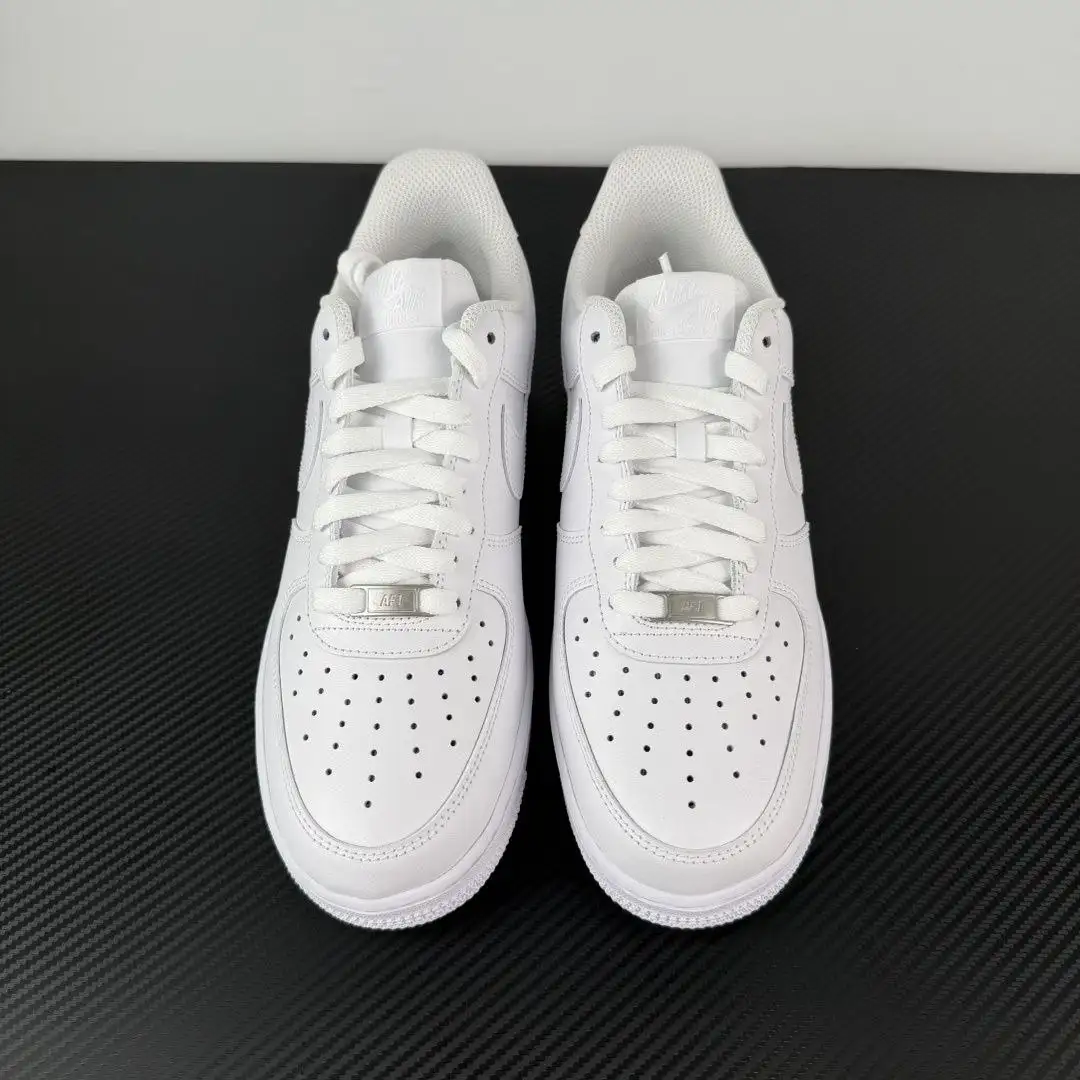Nike Air Force 1 Triple White размер 37 - Обувь (Одежда) в Москва
