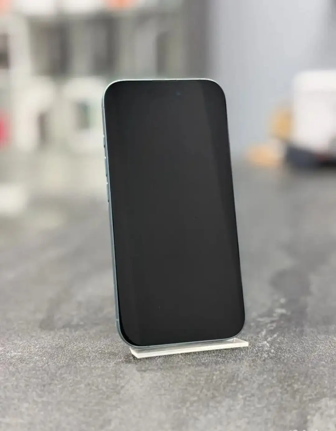 iPhone 16 128GB в идеальном состоянии - Смартфоны (Электроника) в Москва