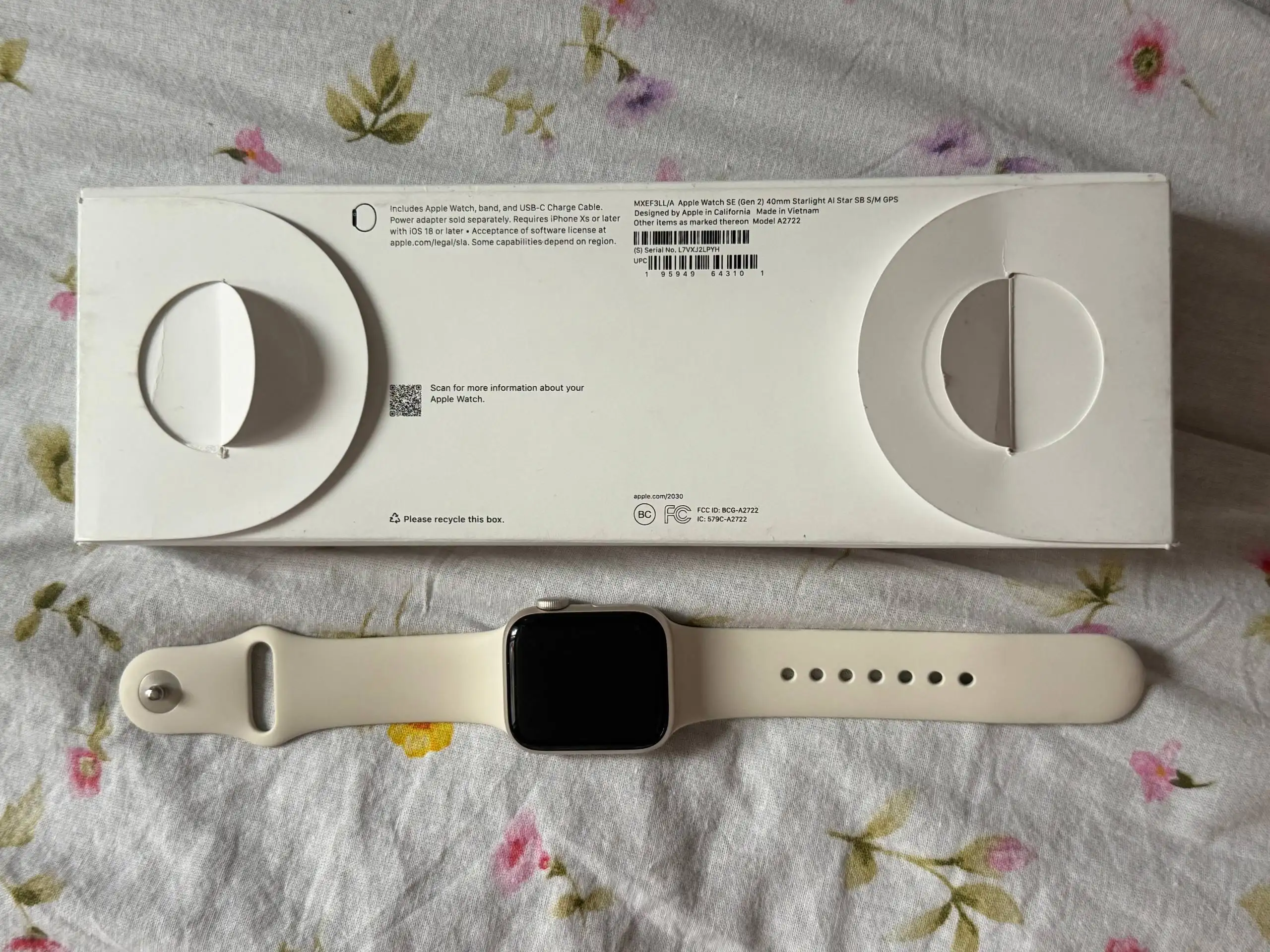 Продам Apple Watch SE 2 40 мм Starlight - Умные часы (Электроника) в Москва