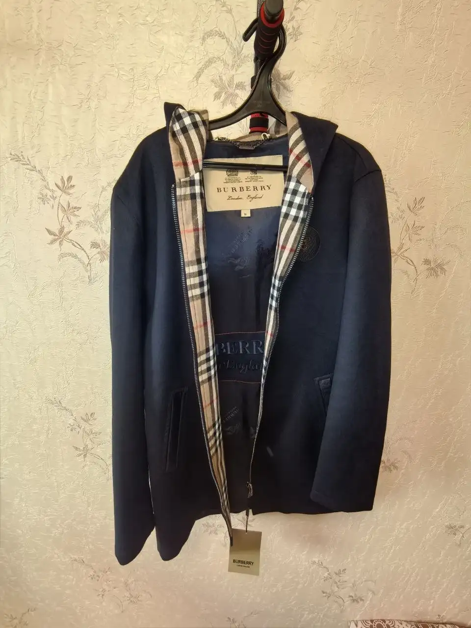 Кардиган Burberry размер XL - Верхняя одежда (Одежда) в Москва