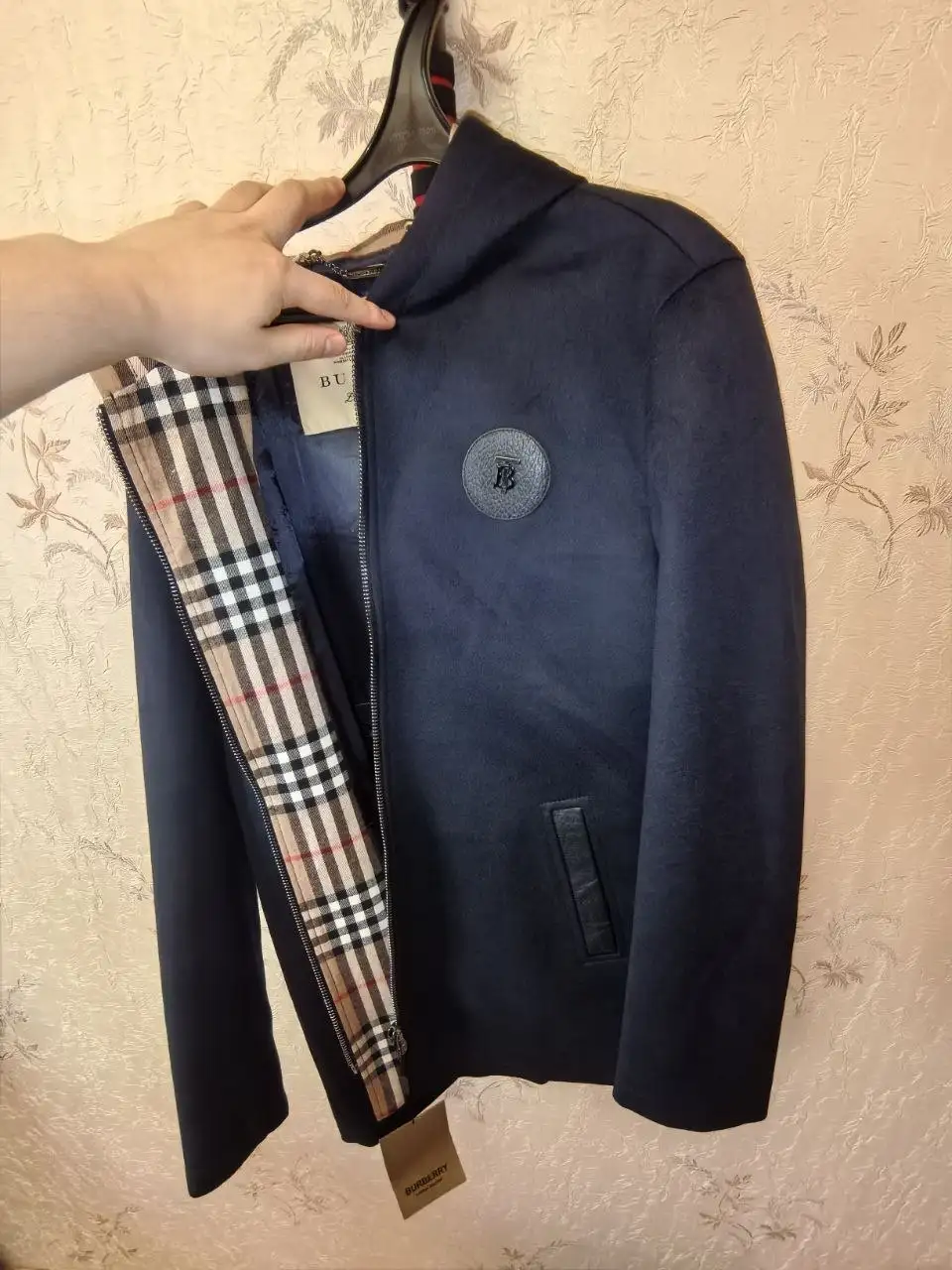 Кардиган Burberry размер XL - Верхняя одежда (Одежда) в Москва