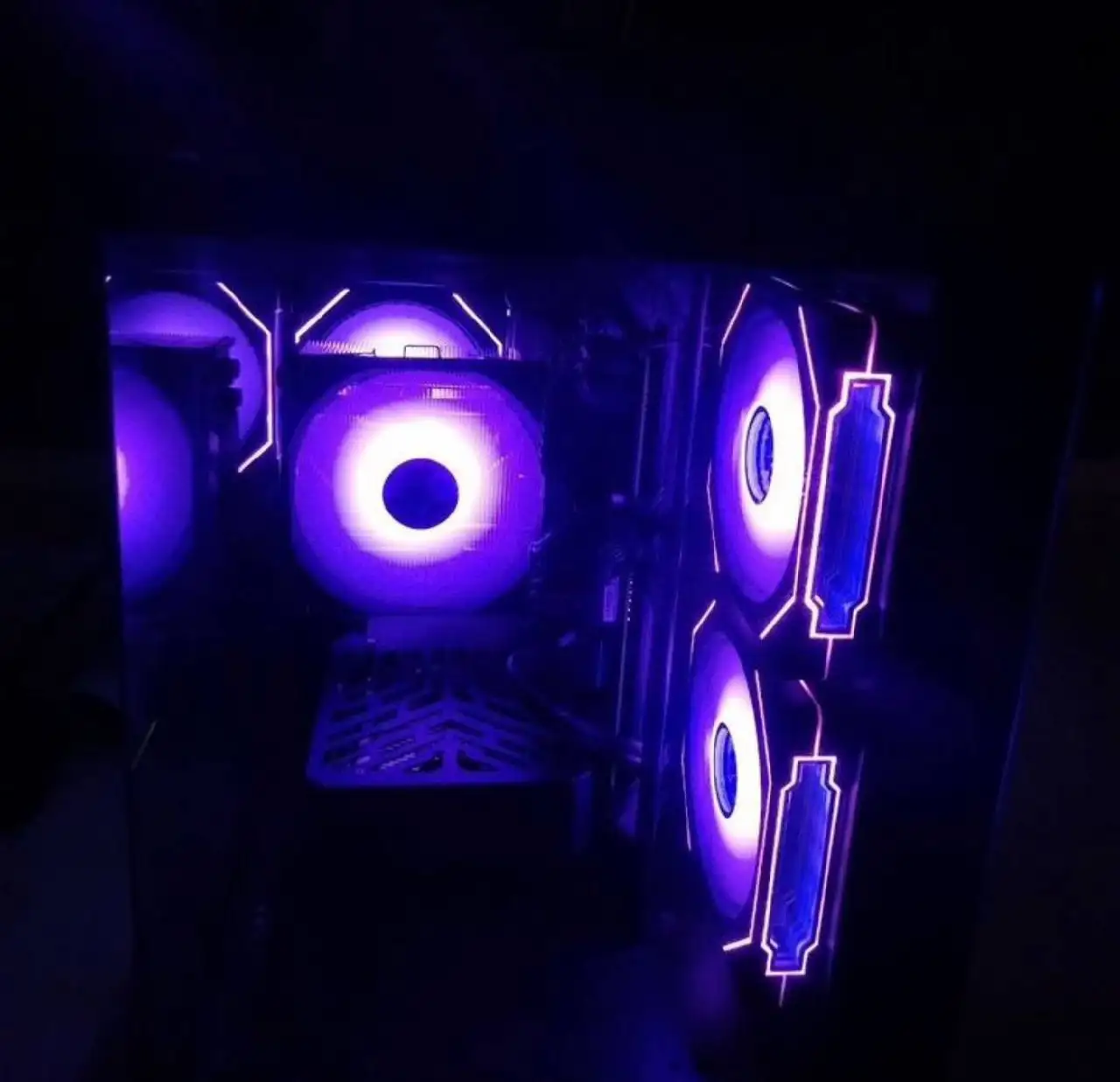 Игровой ПК Intel Core i5–12400F с RTX 5060 - Компьютеры (Электроника) в Москва