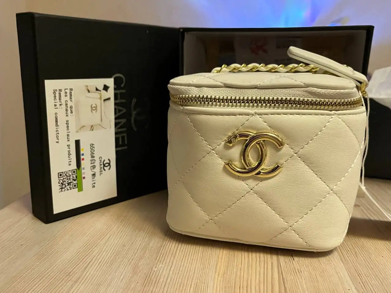 Продам качественные новые сумки - Сумки (Одежда) в Москва