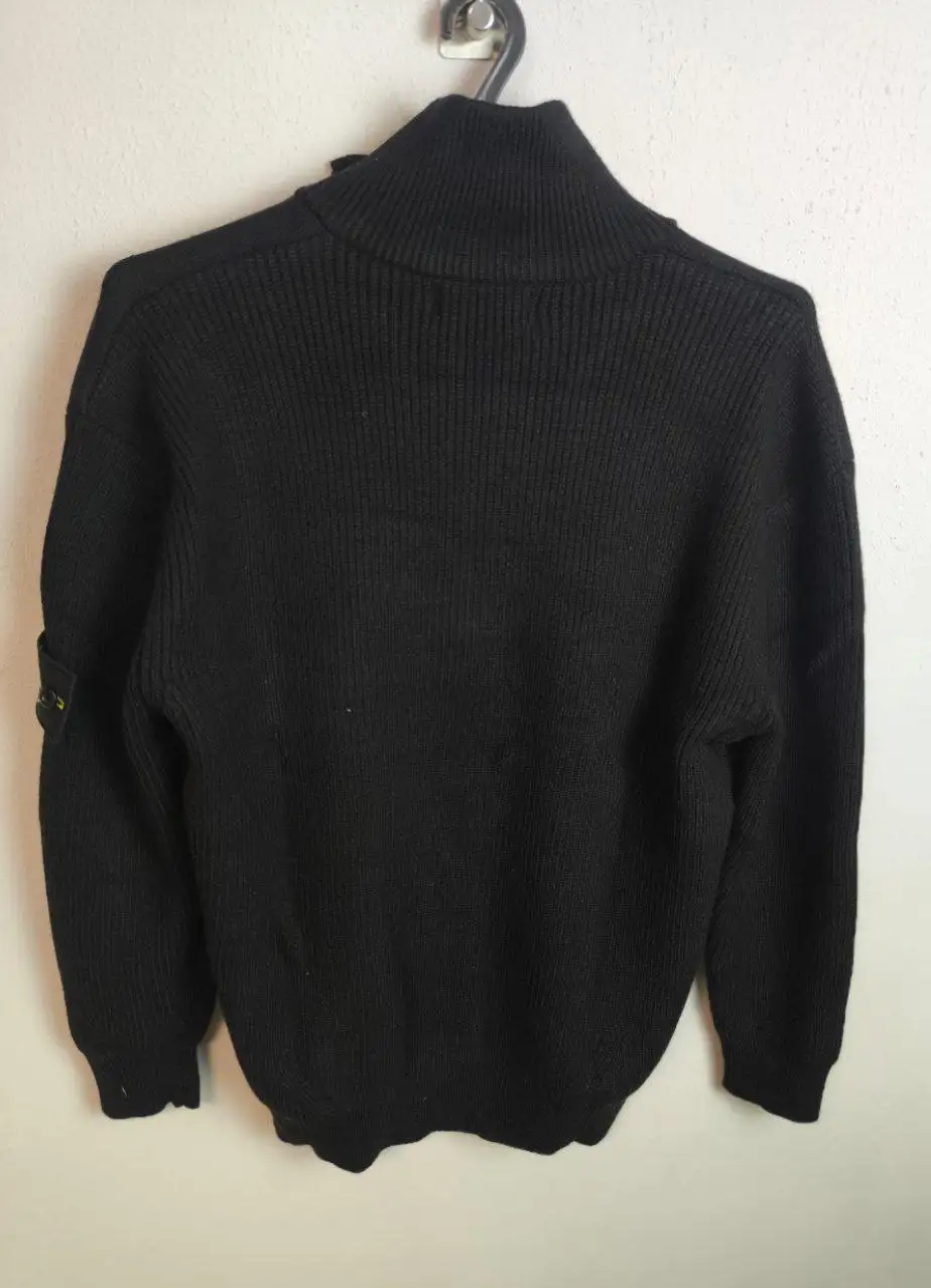 Свитер Stone Island новый с бирками - Одежда (Барахолка) в Москва