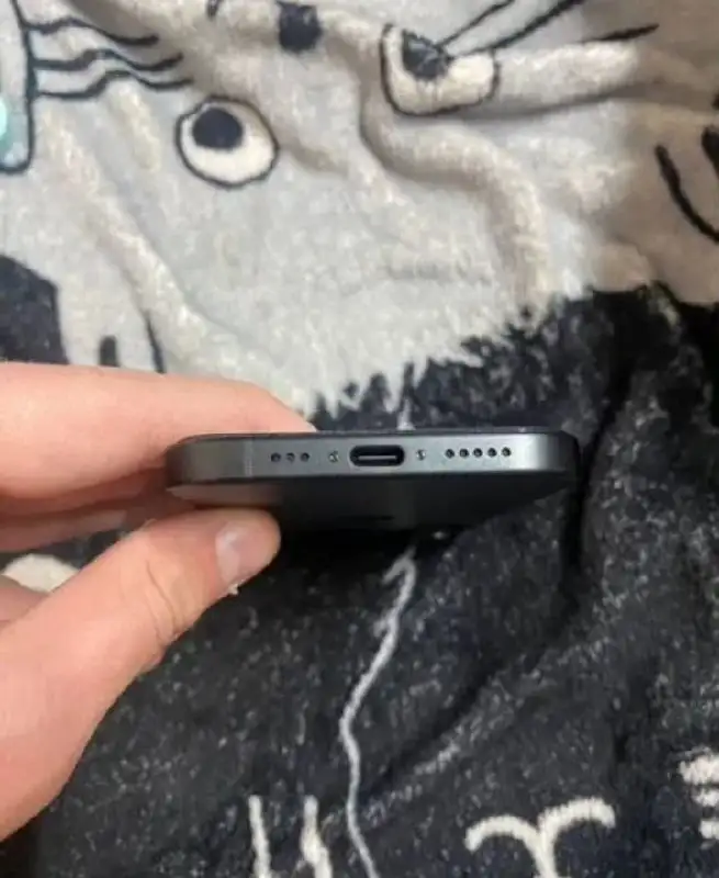 Продам iPhone 16 256 ГБ - Смартфоны (Электроника) в Москва