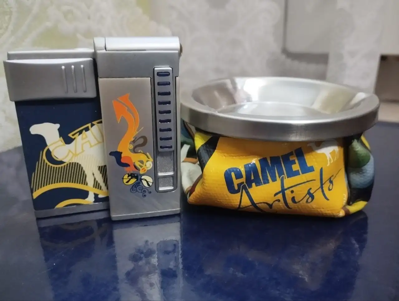 Коллекционные зажигалки Camel, Mild Seven, Glamour и пепельница - Коллекционные предметы (Барахолка) в Москва