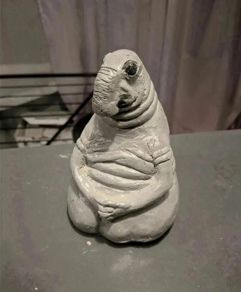 Продажа статуэтки ждуна из гипса - Статуэтки (Барахолка) в Москва