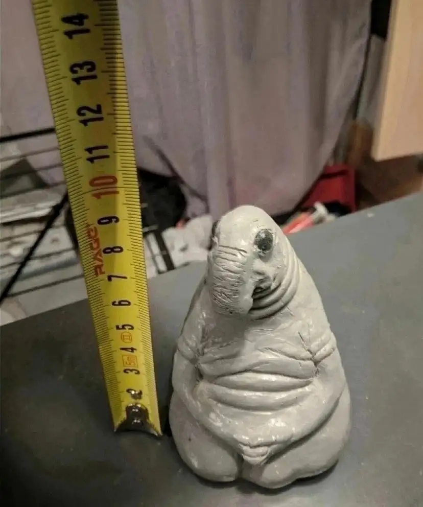 Продажа статуэтки ждуна из гипса - Статуэтки (Барахолка) в Москва