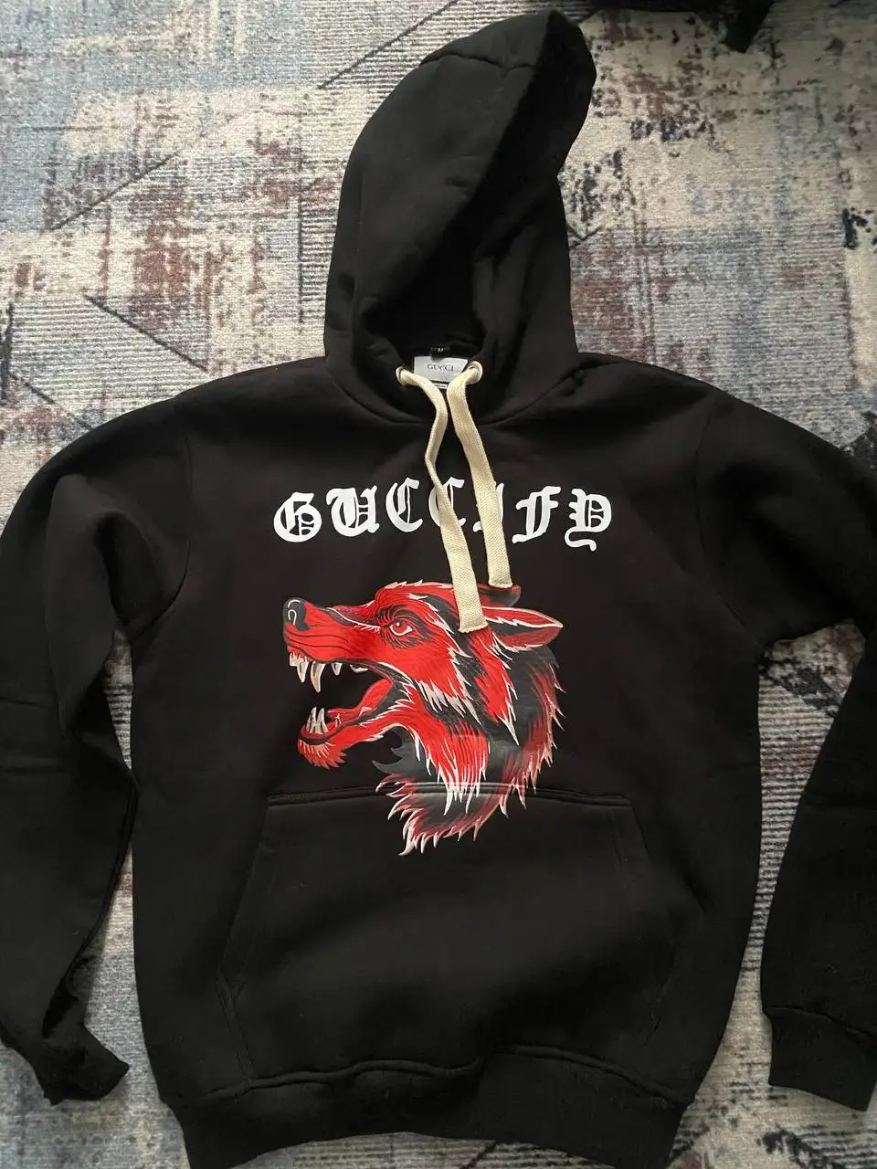 Продажа новой одежды размера M из хлопка - Одежда в Москва