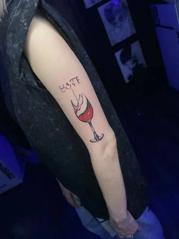 Услуги тату мастера в Москве - Татуировки (Услуги) в Москва