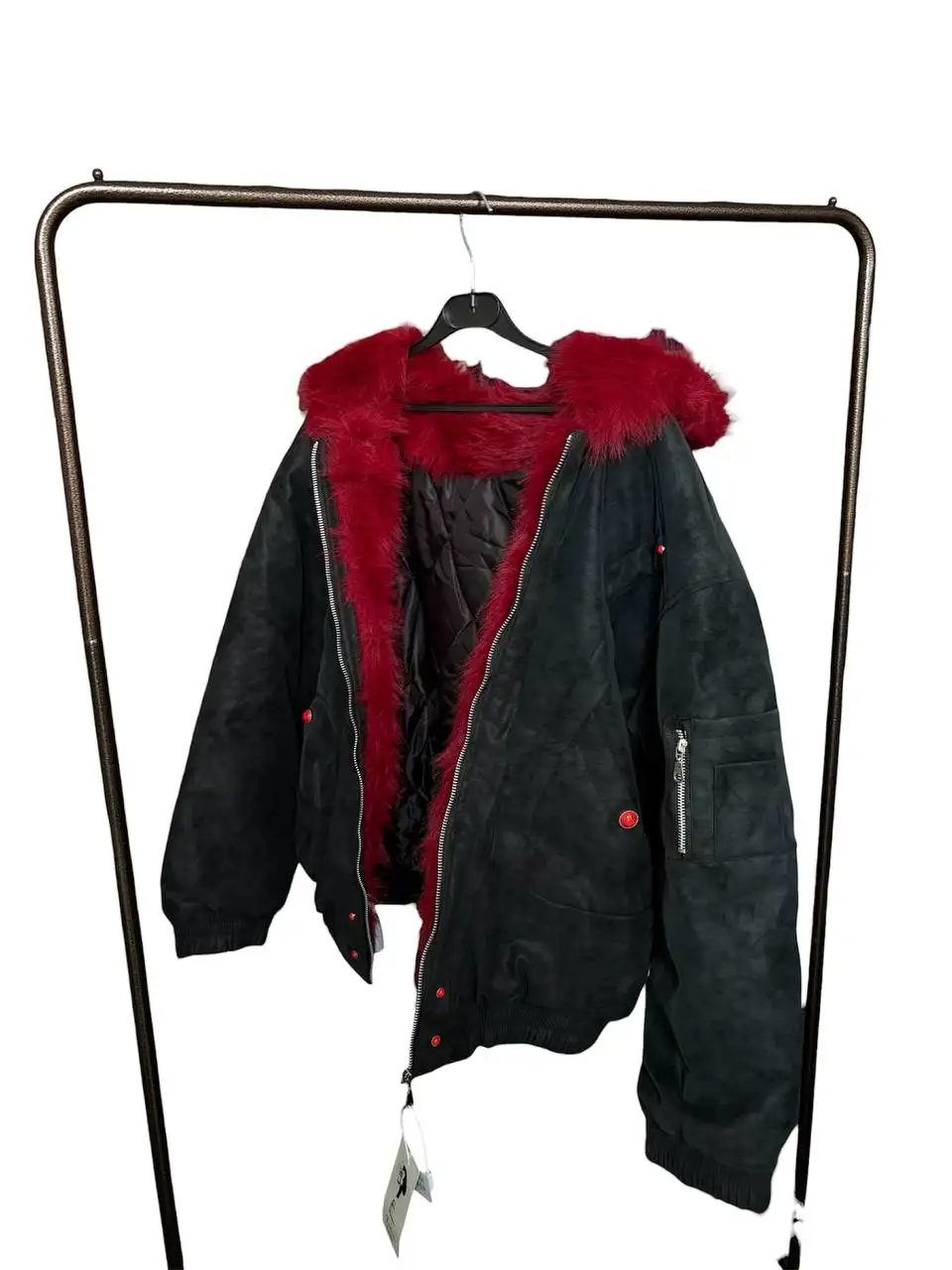 Мужской бомбер и джинсы новые с бирками - Мужская одежда (Одежда) в Москва