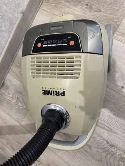 Пылесос Prime для сухой уборки - Бытовая техника (Барахолка) в Москва