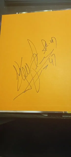 Продам большую энциклопедию баскетбола с подписью Андрея Кириленко - Барахолка в Москва