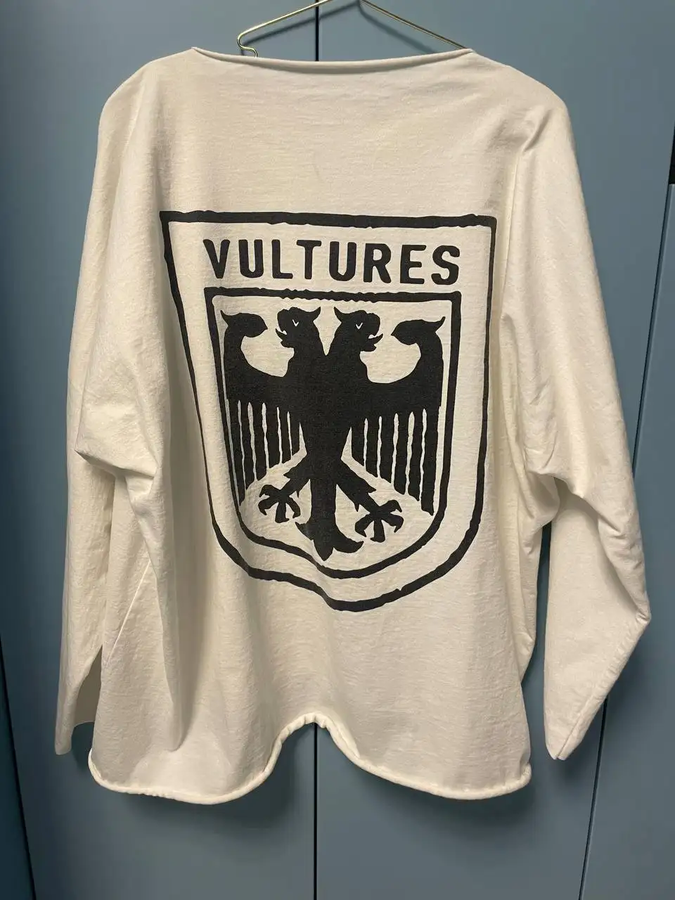 Продаю Yeezy Vultures оригинал - Обувь (Одежда) в Москва