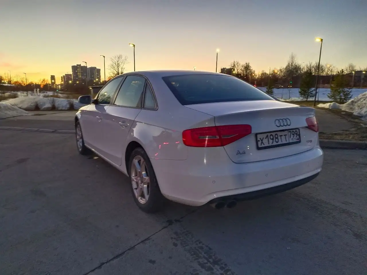 Audi A4 B8 рестайлинг 2014 - Легковые автомобили (Авто) в Зеленоград
