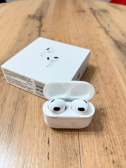 AirPods 3 в отличном состоянии - Принтеры в Москва