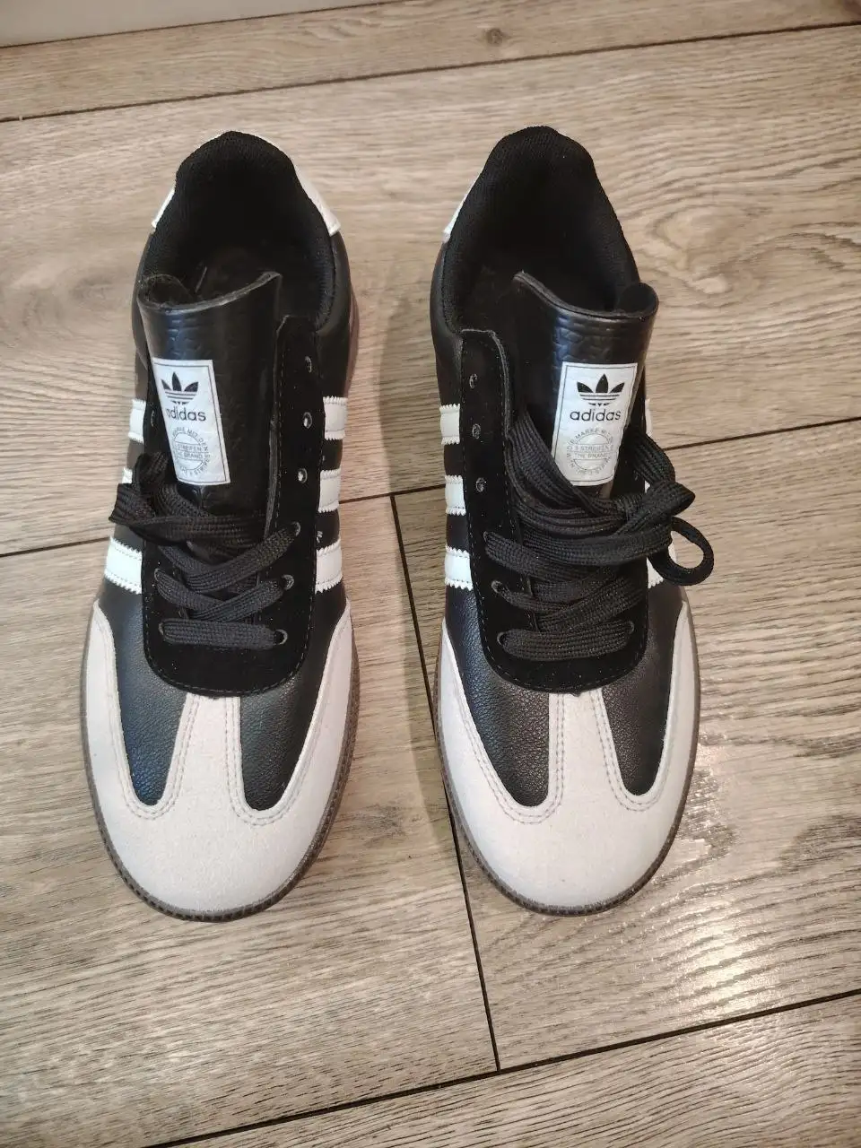 Новые кроссовки Adidas Samba - Обувь (Одежда) в Москва