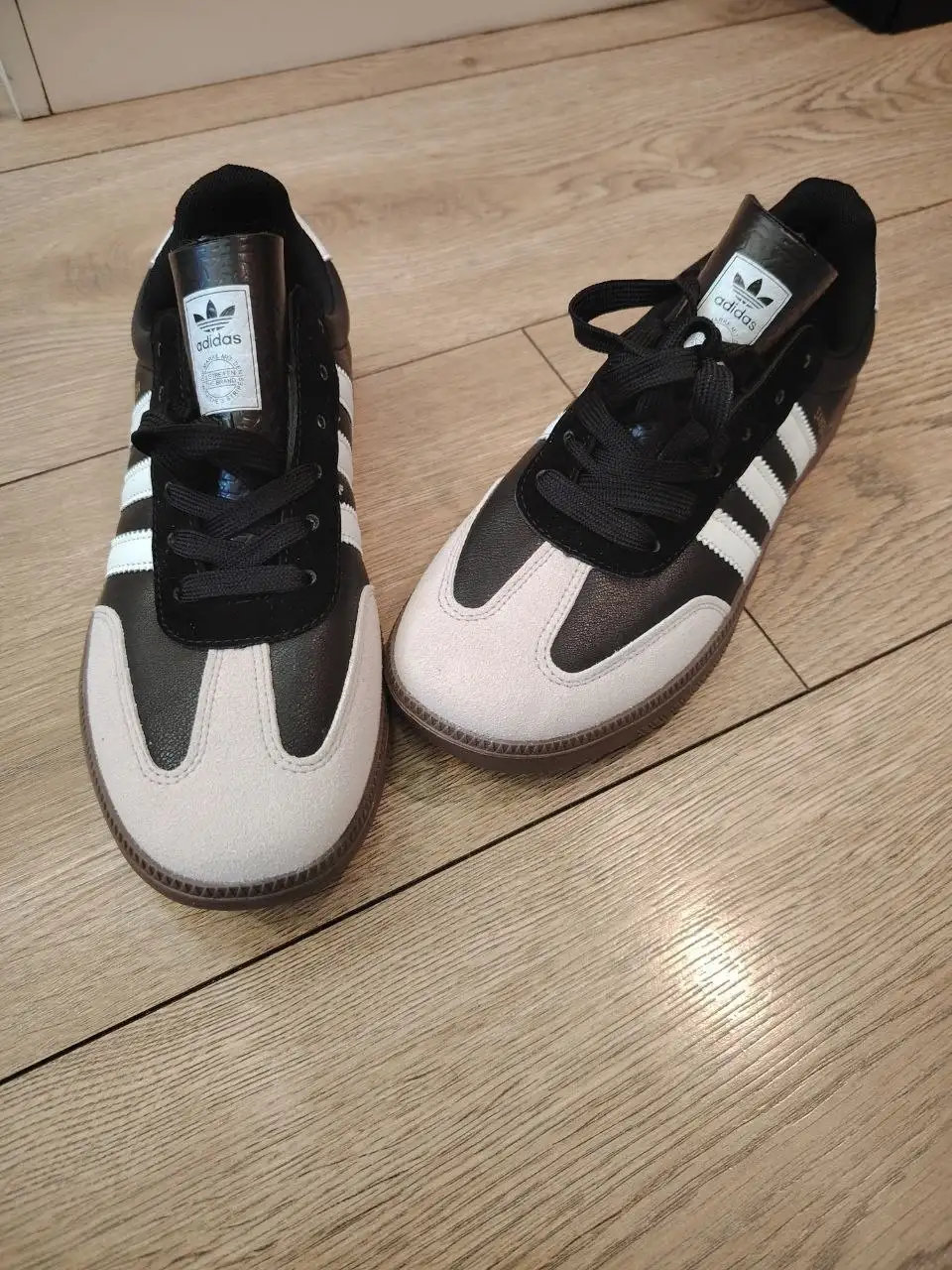 Новые кроссовки Adidas Samba - Обувь (Одежда) в Москва