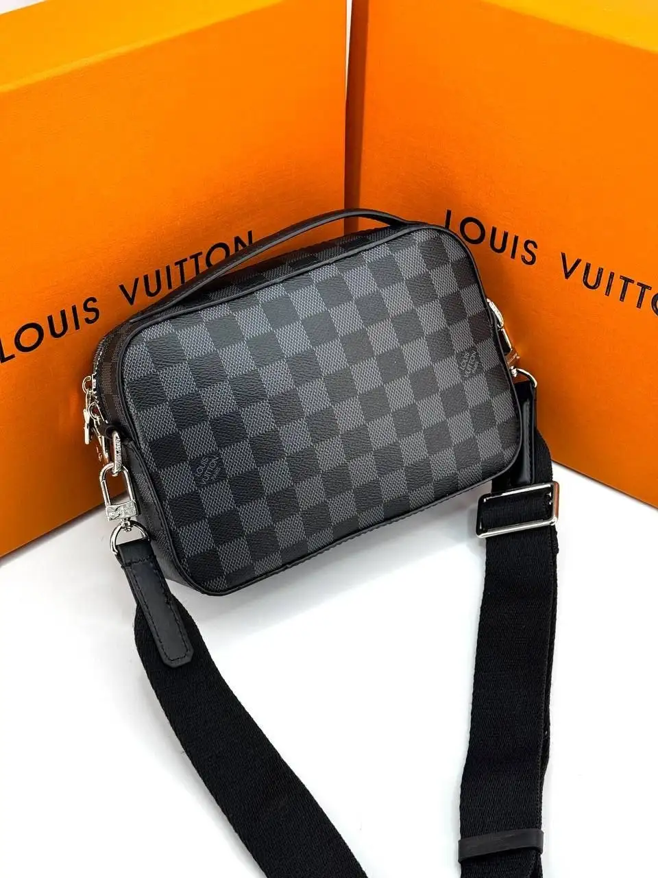 Сумка Louis Vuitton - Барахолка в Москва