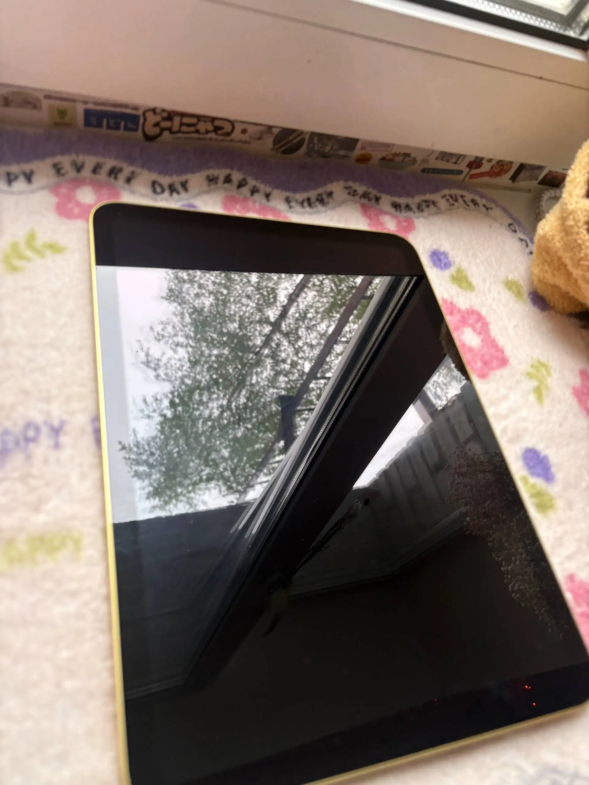 Продам iPad 10.9 2022 - Электроника в Москва