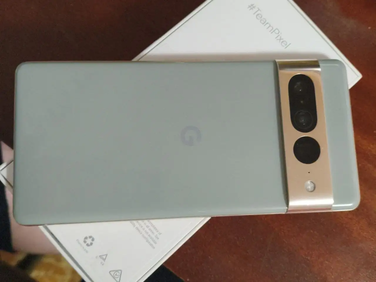 Google Pixel 7 Pro 12/128GB с дефектами - Смартфоны (Электроника) в Москва