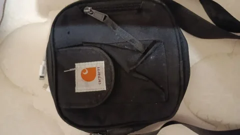 Продам сумку Carhartt - Бижутерия в Москва