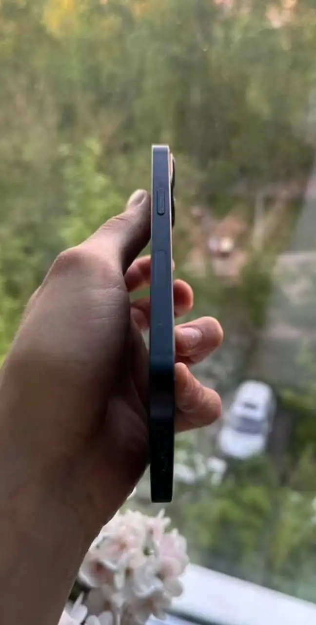 iPhone 13 128GB б/у - Смартфоны (Электроника) в Москва