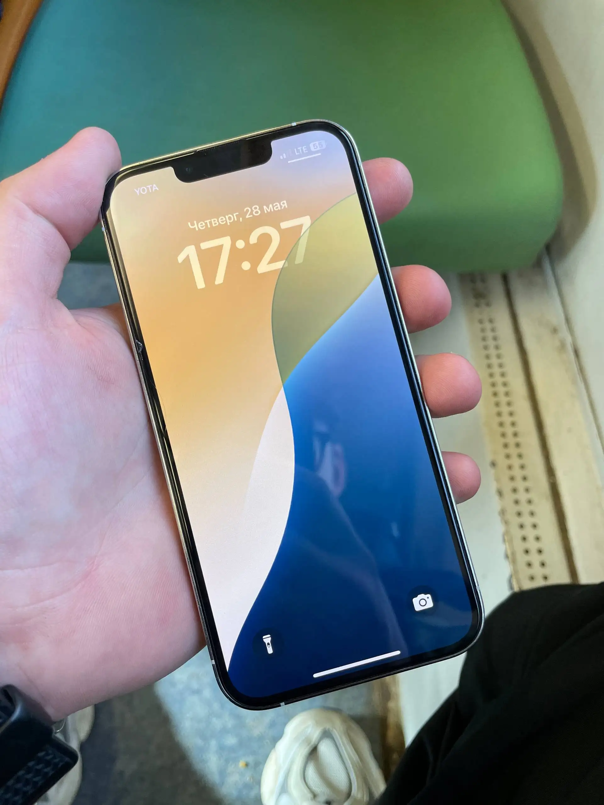 iPhone 13 Pro 256Gb White - Смартфоны и игрушки (Электроника) в Москва